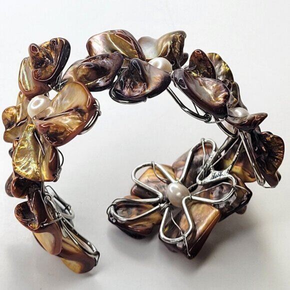 Brown Cuff Bracelet Freshwater Pearl and Mother Of Pearl Bangle NEW - Picture 2 of 9